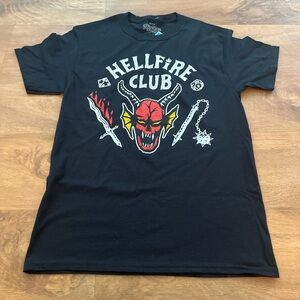 Men Size Small Stranger Things Hellfire Club Black Short Sleeve T-Shirt Top New